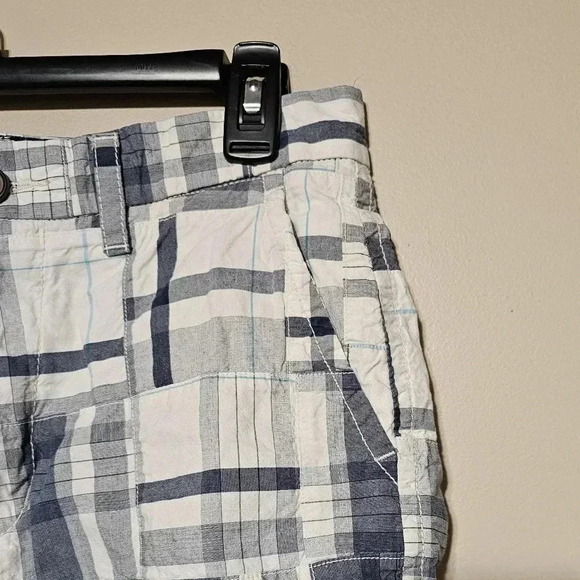 American Eagle Outfitters Patchwork Shorts Men's Size 28 Multicolored Plaid - Picture 6 of 7